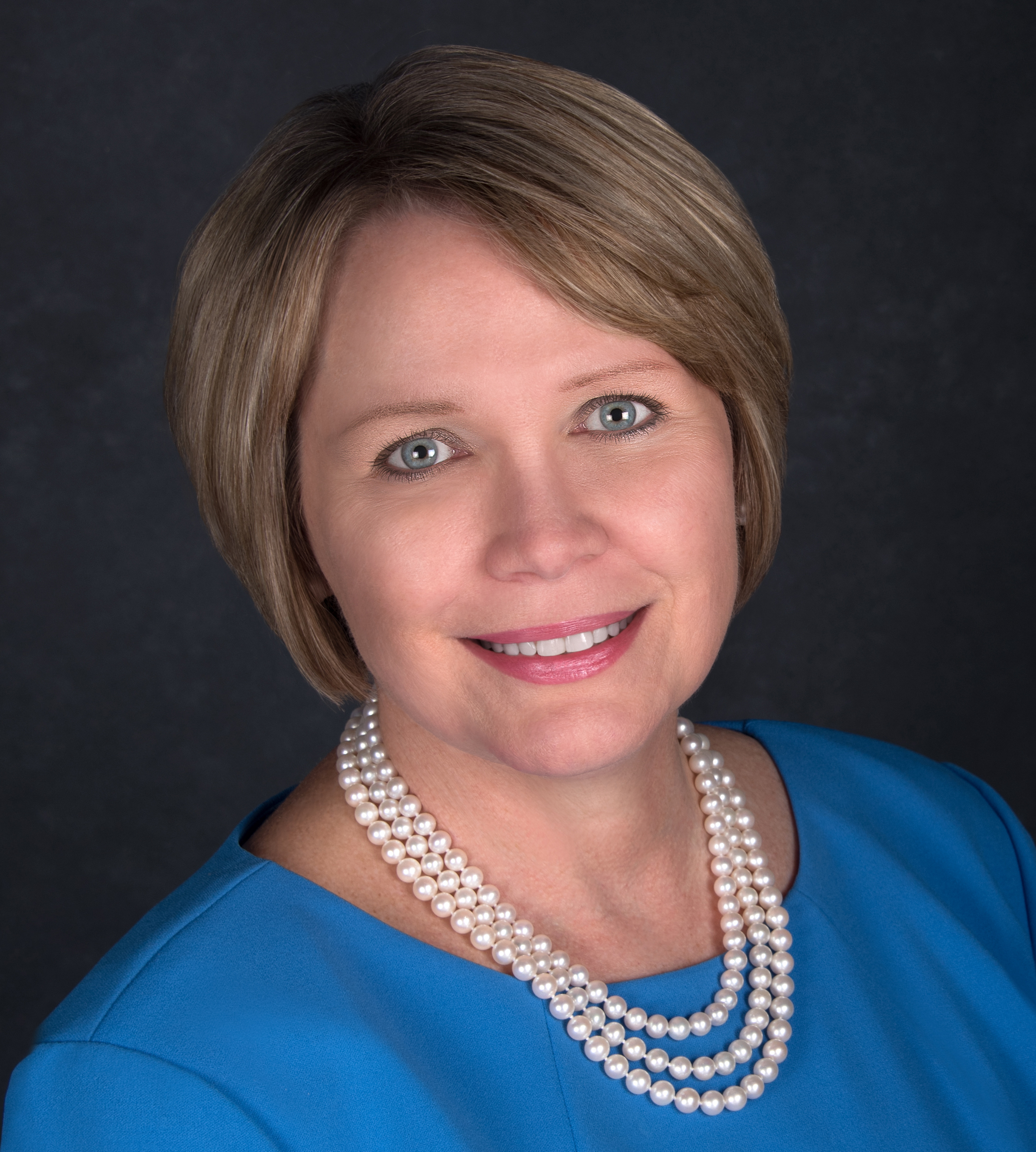 Lenore Ealy (cropped blue)